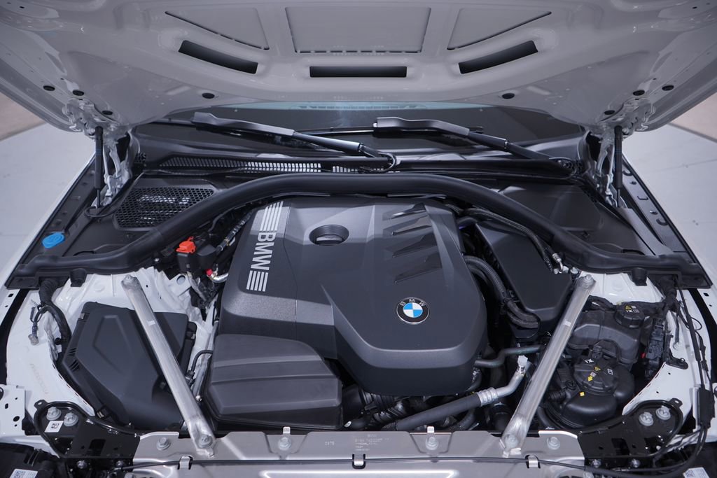 Used 2026 BMW 430i Coupe w/ Convenience Package image 23