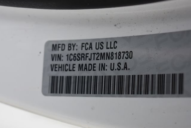 Used 2021 RAM 1500 Laramie w/ Sport Appearance Package AWD/4WD image 15