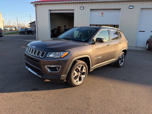 Used 2018 Jeep Compass Limited AWD/4WD image 7