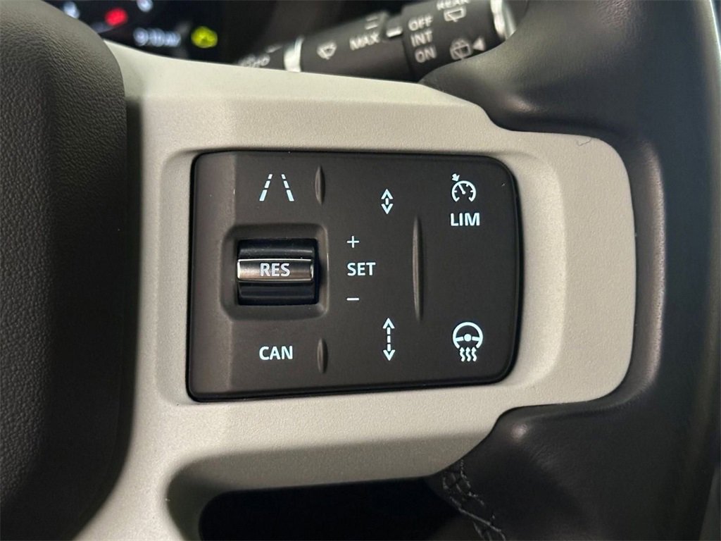 Used 2024 Land Rover Defender 130 S image 24
