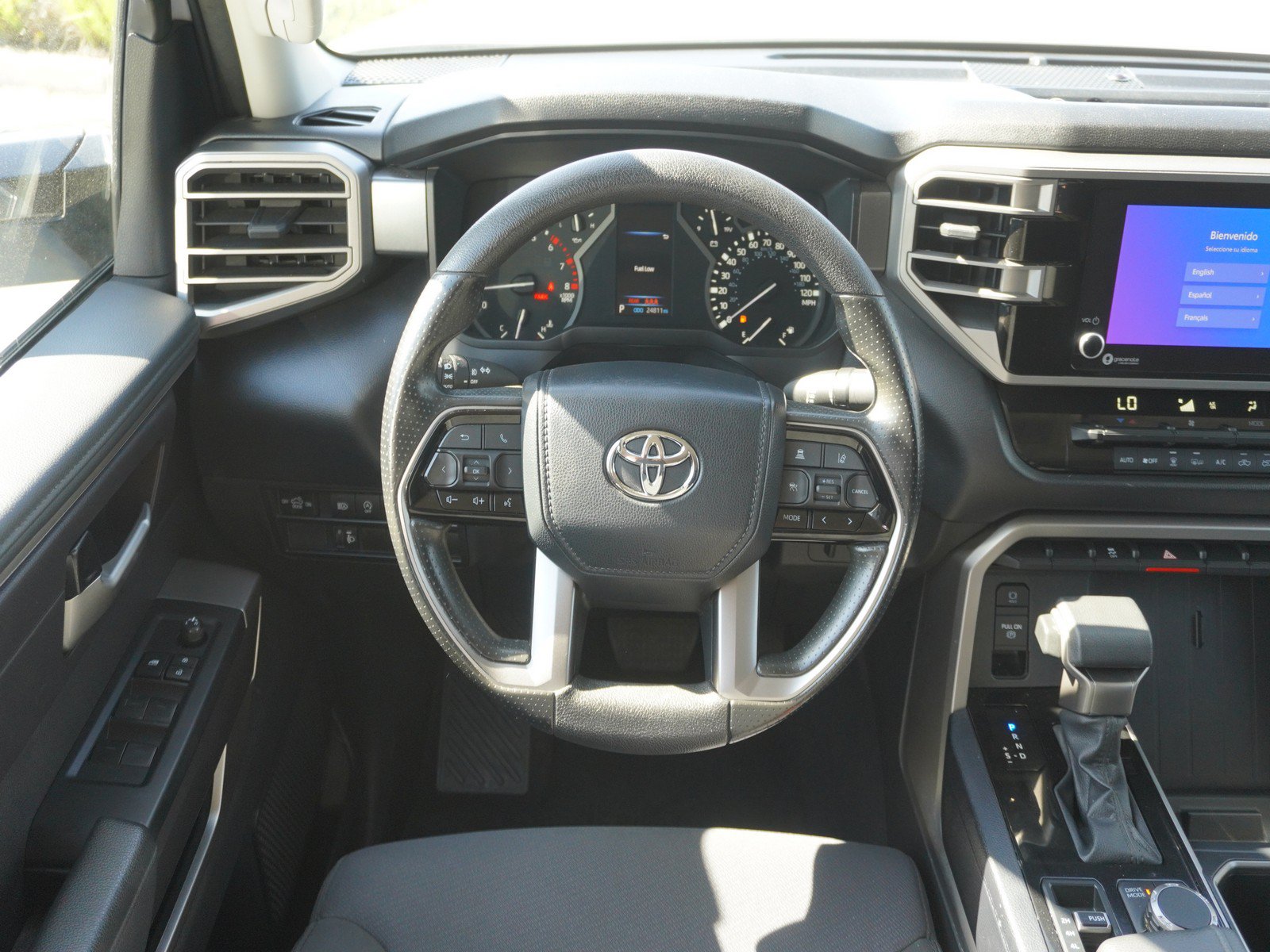 Used 2024 Toyota Tundra SR5 w/ SR5 Convenience Package AWD/4WD image 15