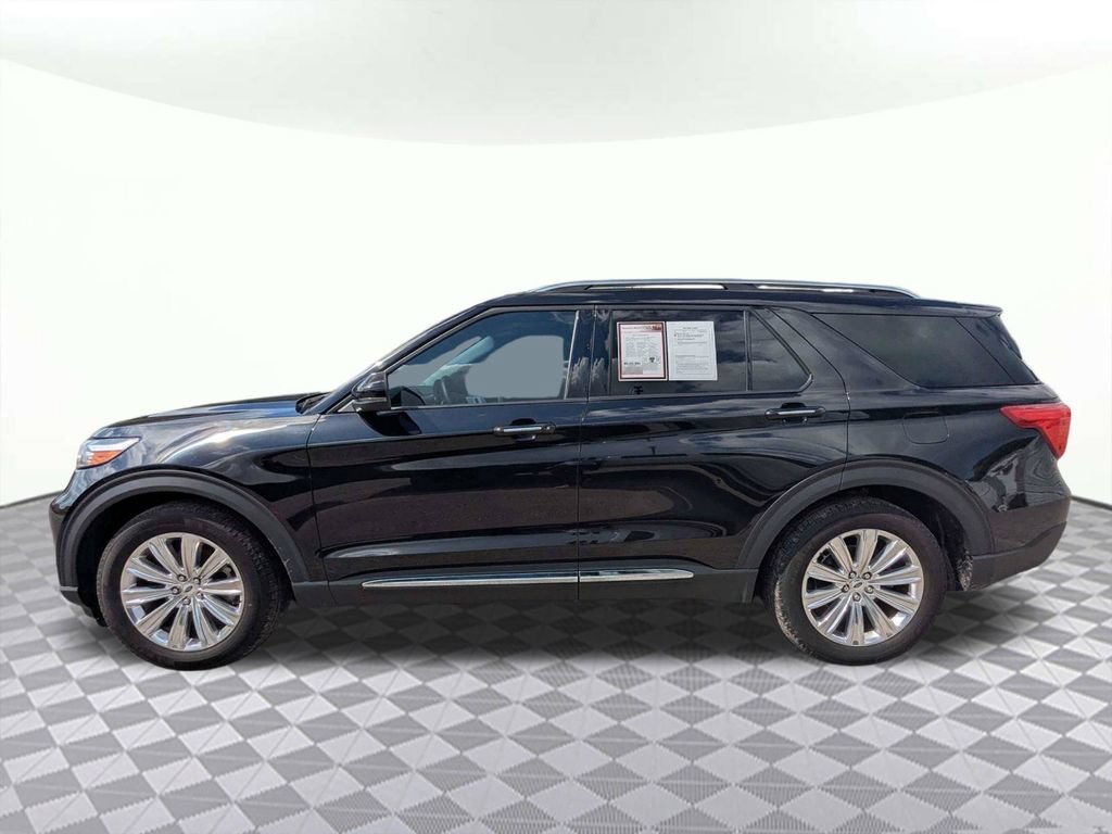 Used 2024 Ford Explorer Limited w/ Limited Technology Package RWD image 6