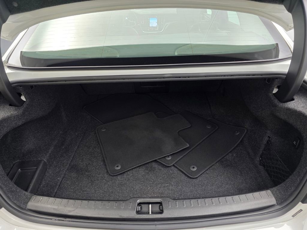 Used 2021 Volvo S60 T5 Inscription w/ Advanced Package image 16