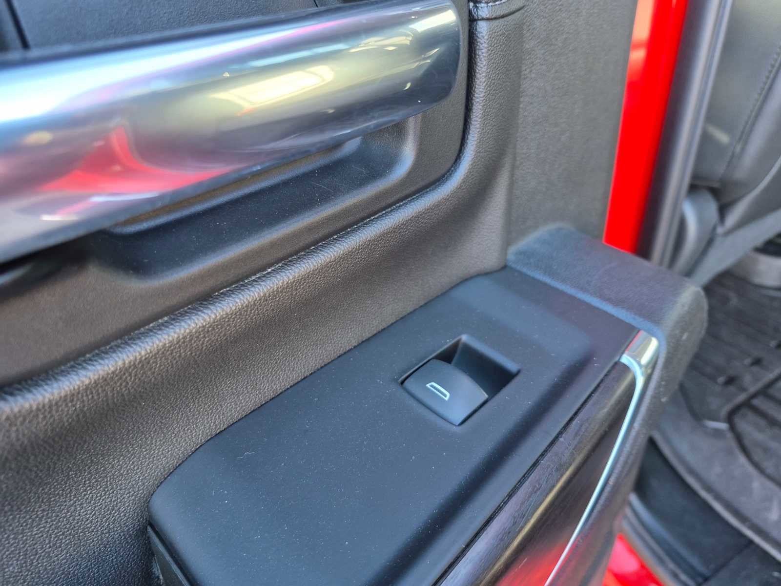 Used 2020 GMC Sierra 2500 SLT w/ Technology Package image 37