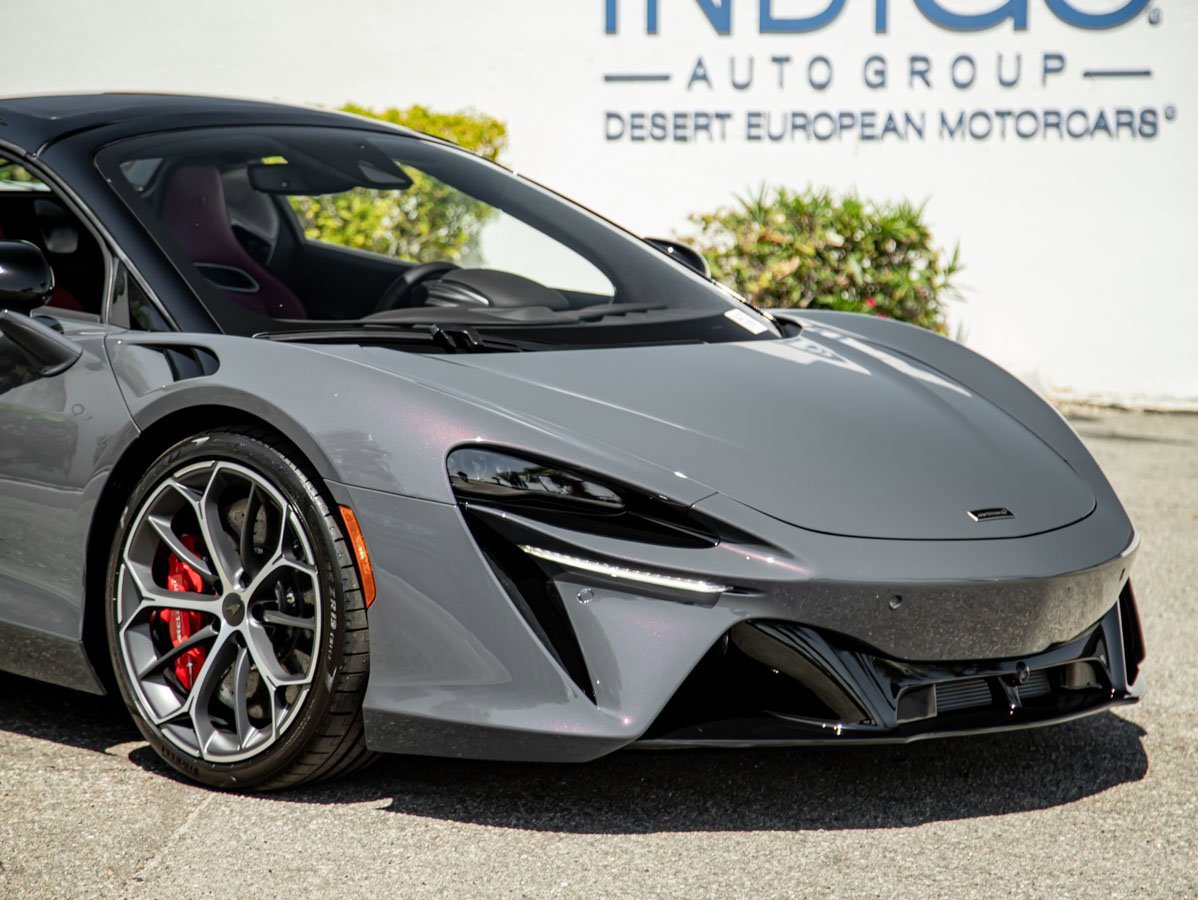 New 2025 McLaren Artura Spider image 7