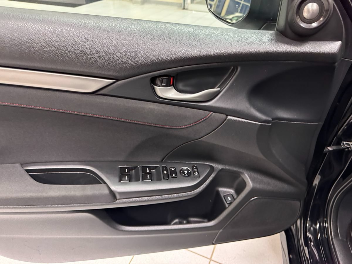 Used 2018 Honda Civic Si image 14