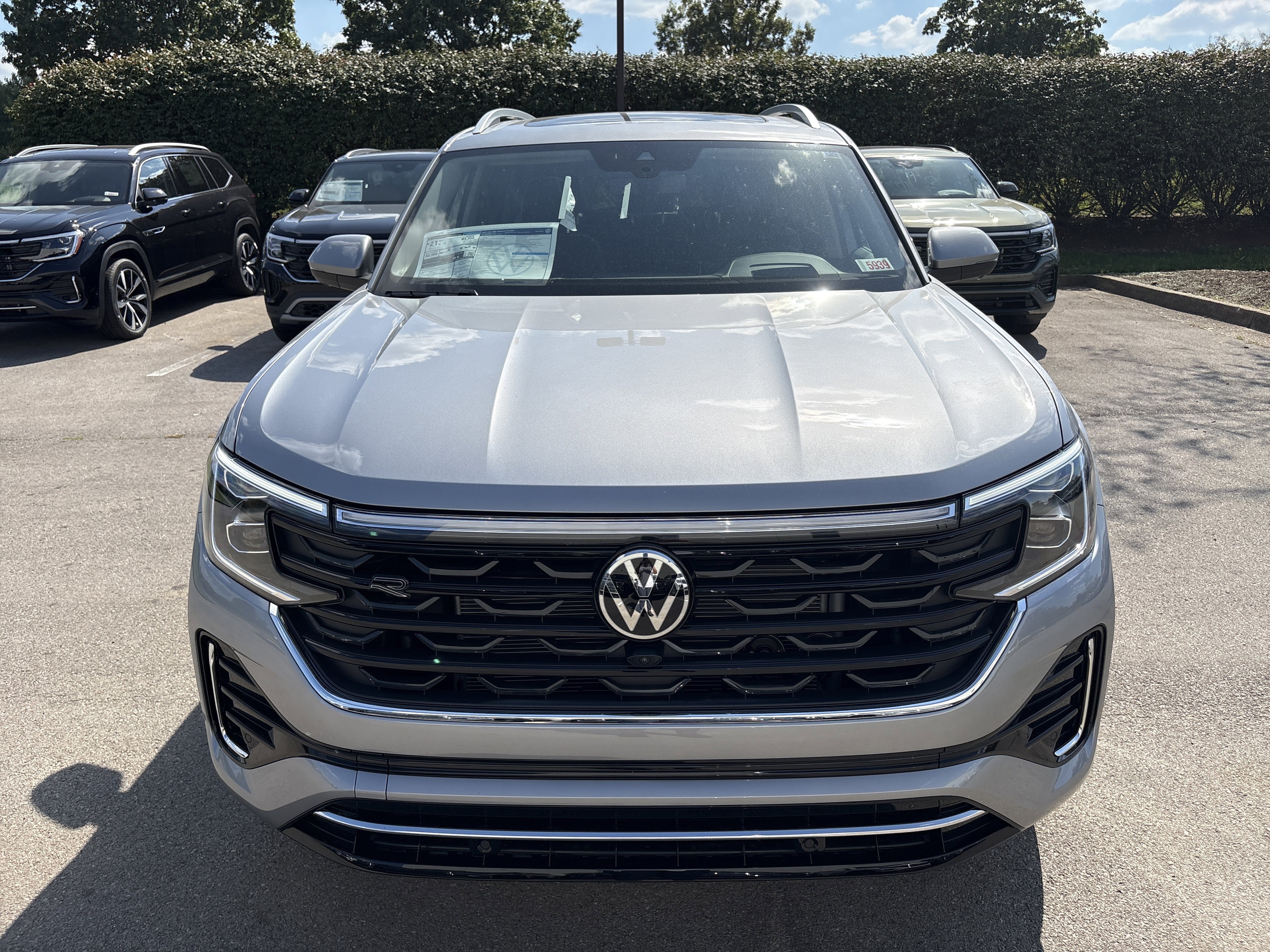 New 2026 Volkswagen Atlas SEL Premium R-Line image 3
