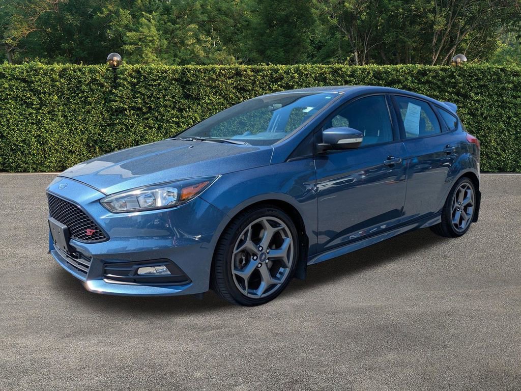 Used 2018 Ford Focus ST image 8