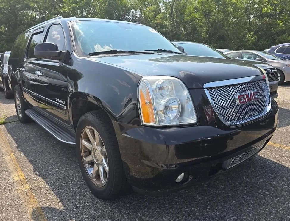 Used 2012 GMC Yukon XL Denali AWD/4WD image 4