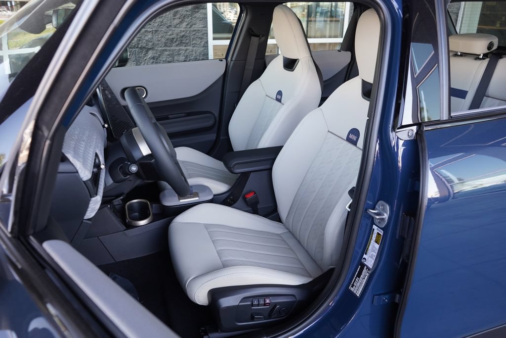 New 2026 MINI Cooper S FWD image 7