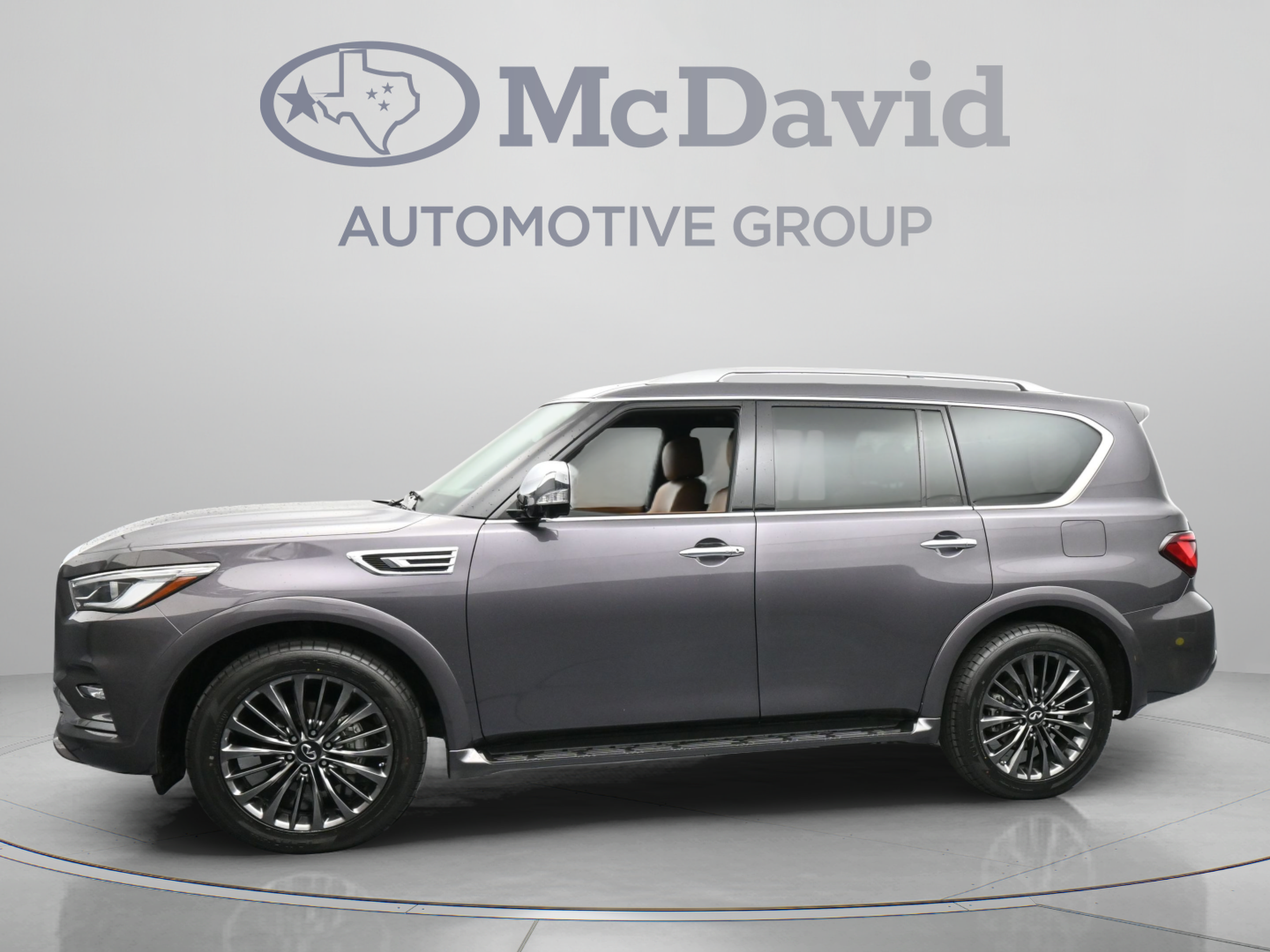 Used 2022 INFINITI QX80 Sensory w/ Cargo Package RWD image 5