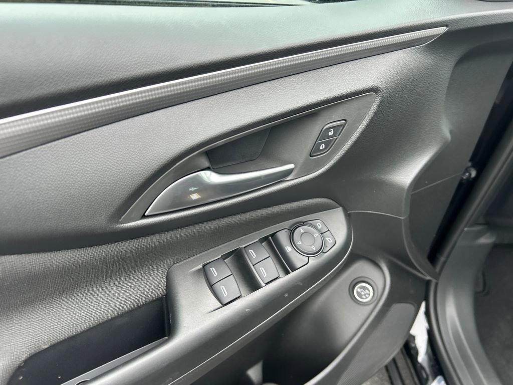 New 2026 Buick Envista Avenir FWD image 15