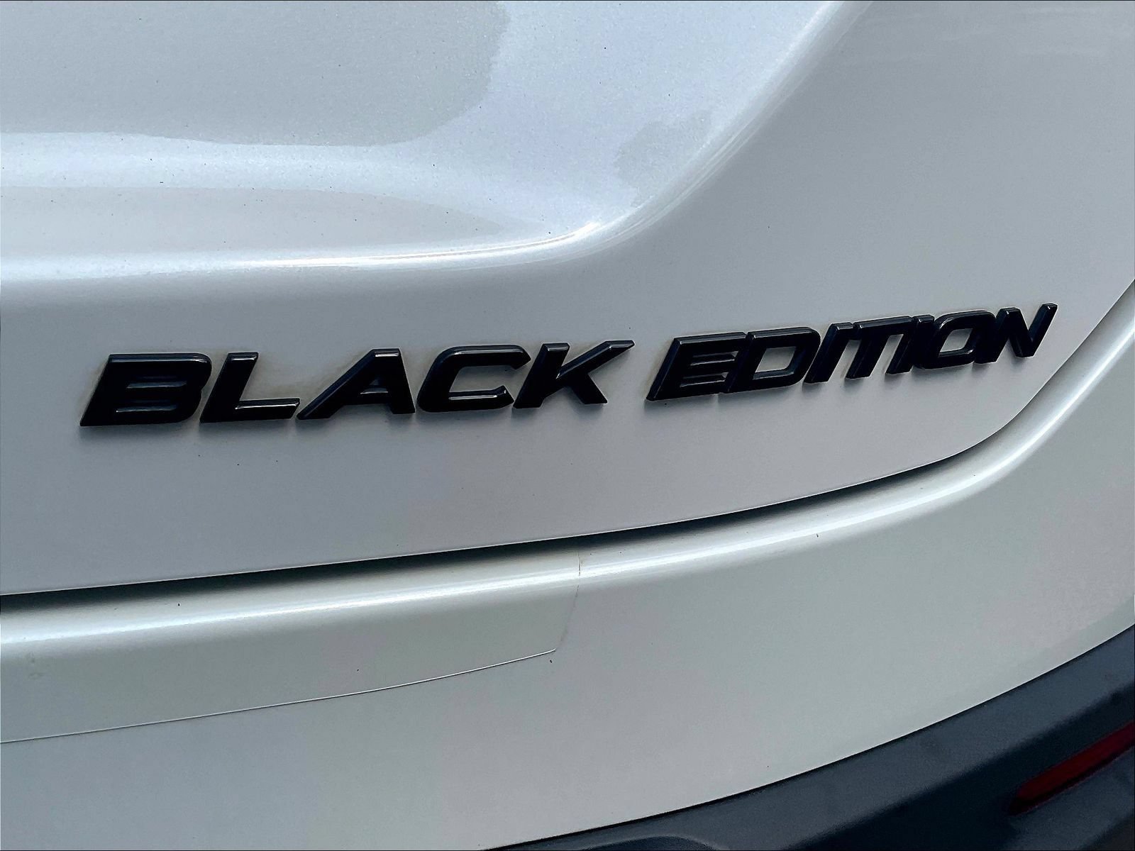 Used 2025 Honda Pilot Black Edition image 25