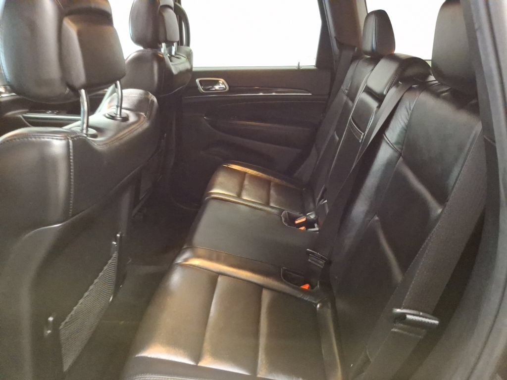 Used 2020 Jeep Grand Cherokee Limited AWD/4WD image 13