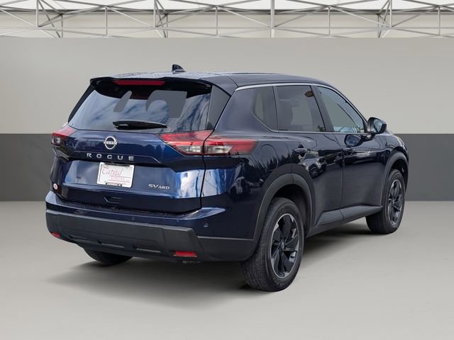 Used 2024 Nissan Rogue SV AWD/4WD image 7