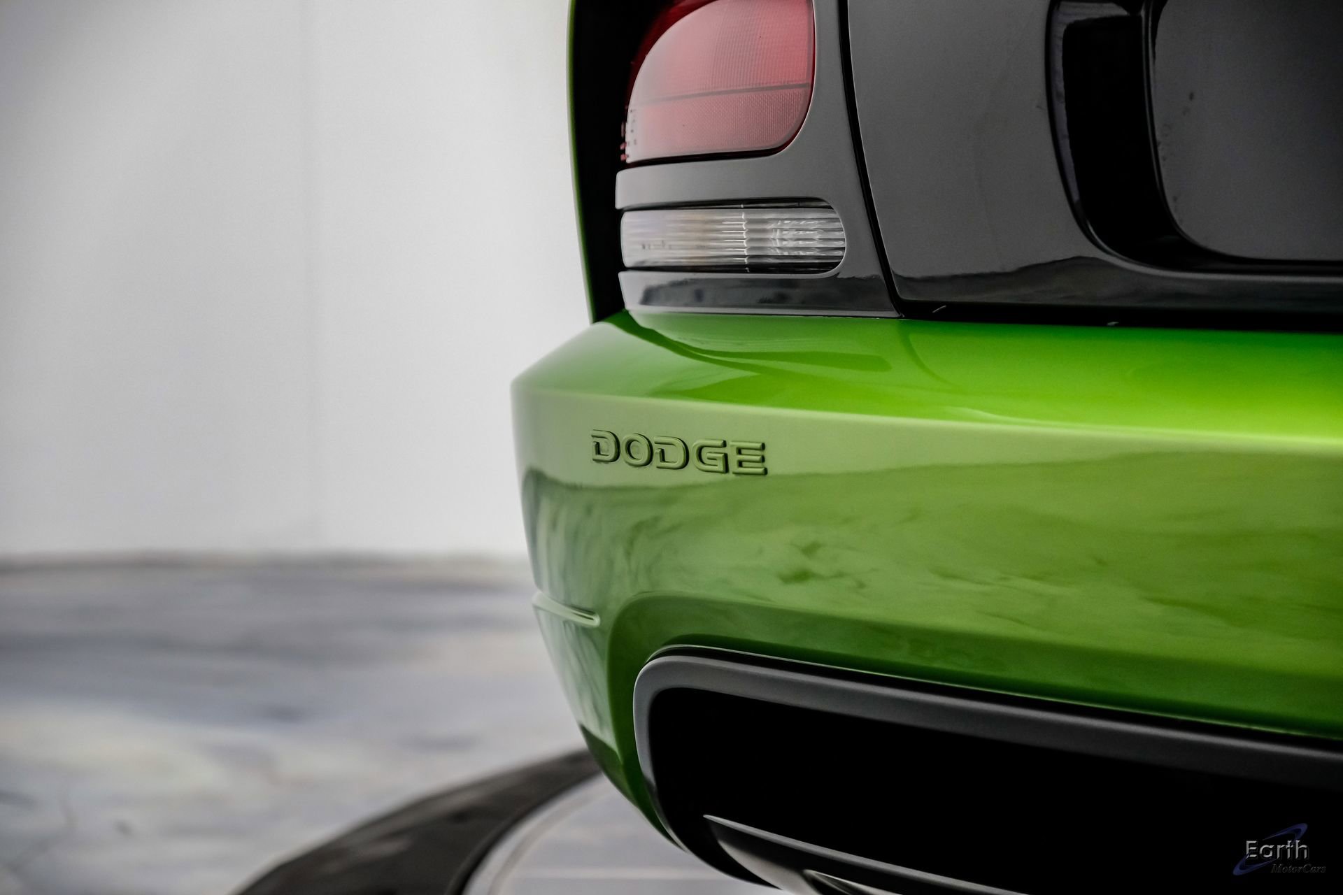 Used 2010 Dodge Viper ACR RWD image 15