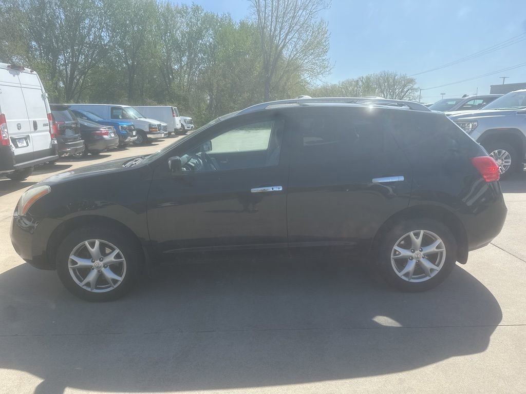 Used 2010 Nissan Rogue SL w/ Premium Pkg AWD/4WD image 2