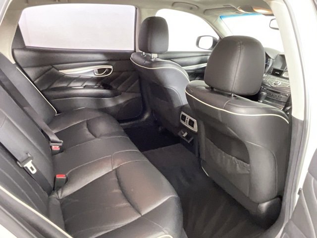 Used 2018 INFINITI Q70 L 3.7 image 20