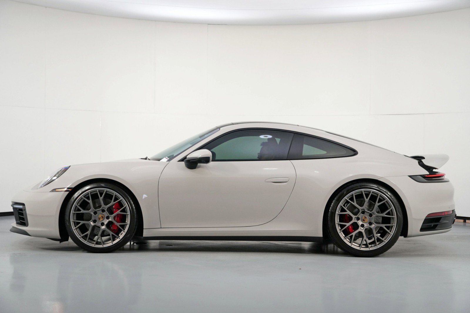 Used 2023 Porsche 911 Carrera S w/ Sport Package RWD image 9