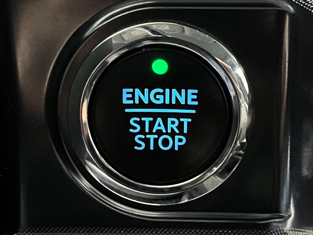 Used 2021 Ford F150 Limited AWD/4WD image 33