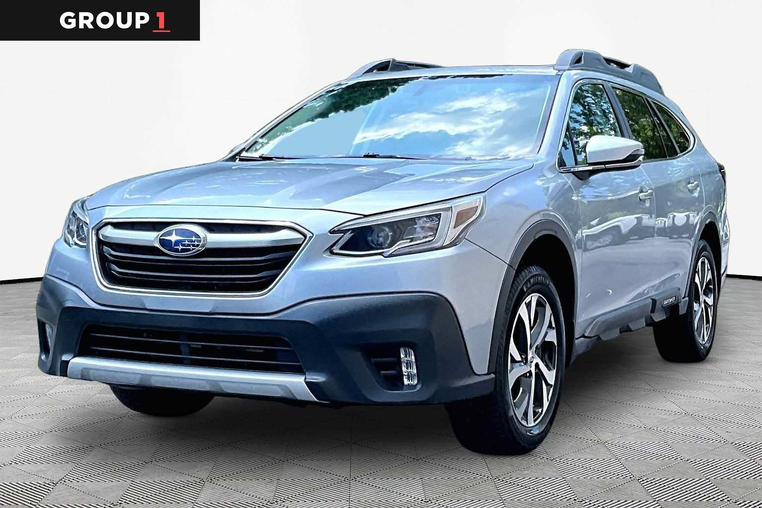 Used 2022 Subaru Outback Limited AWD/4WD image 1