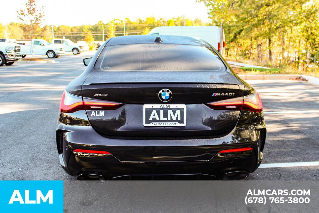 Used 2024 BMW 440i xDrive Coupe w/ Premium Package image 11