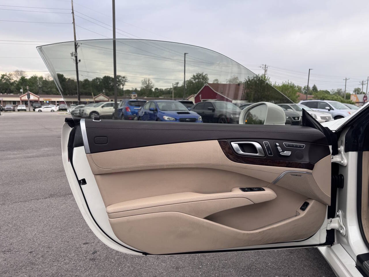 Used 2013 Mercedes-Benz SL 550 image 11