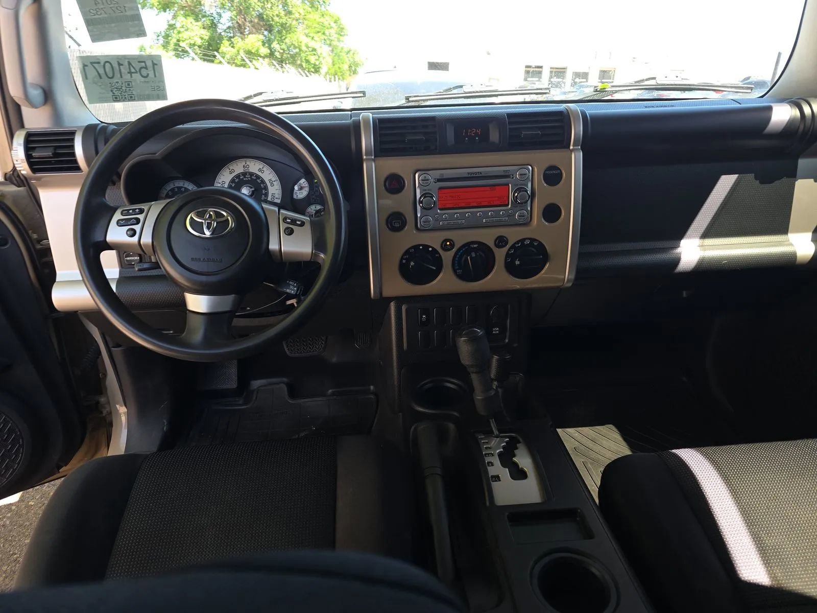 Used 2014 Toyota FJ Cruiser 4WD w/ Convenience Package image 6