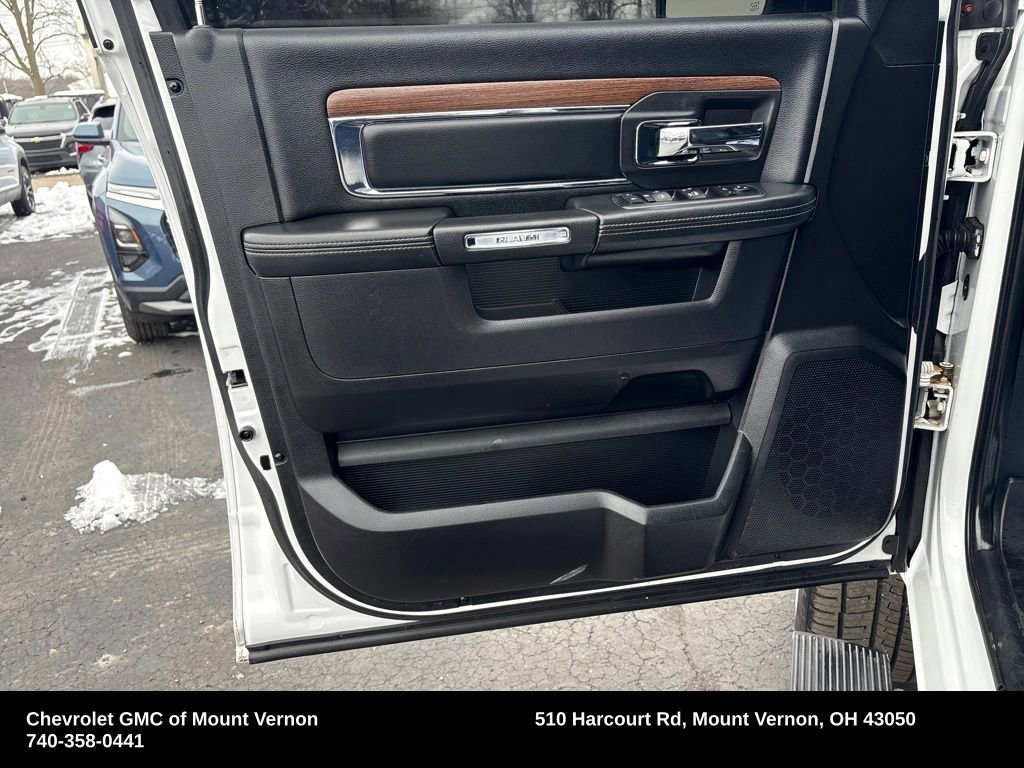 Used 2015 RAM 1500 Laramie w/ Convenience Group image 13