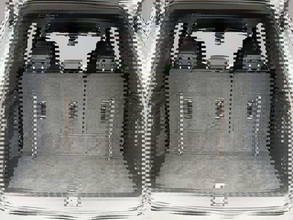 Used 2025 Buick Enclave Preferred image 13