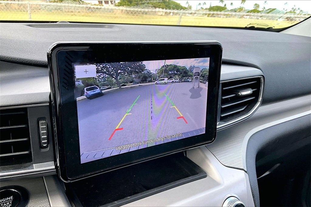 Used 2023 Ford Explorer XLT w/ Equipment Group 202A image 16