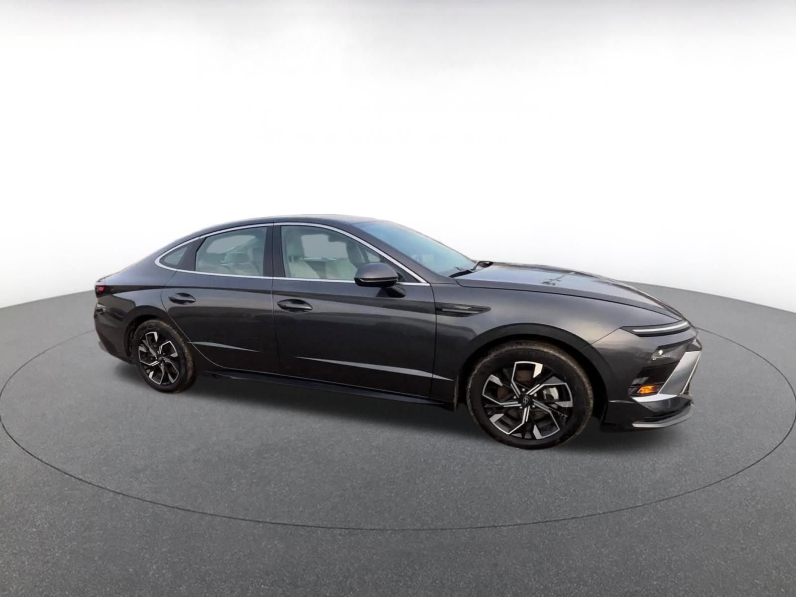 Used 2025 Hyundai Sonata SEL video 2