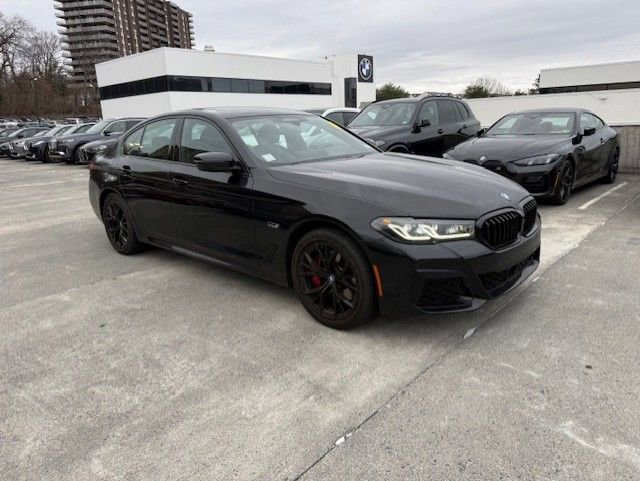 Certified 2023 BMW 530e xDrive 530e iPerformance w/ Premium Package image 2