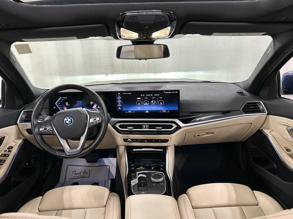 Used 2023 BMW 330e xDrive image 19