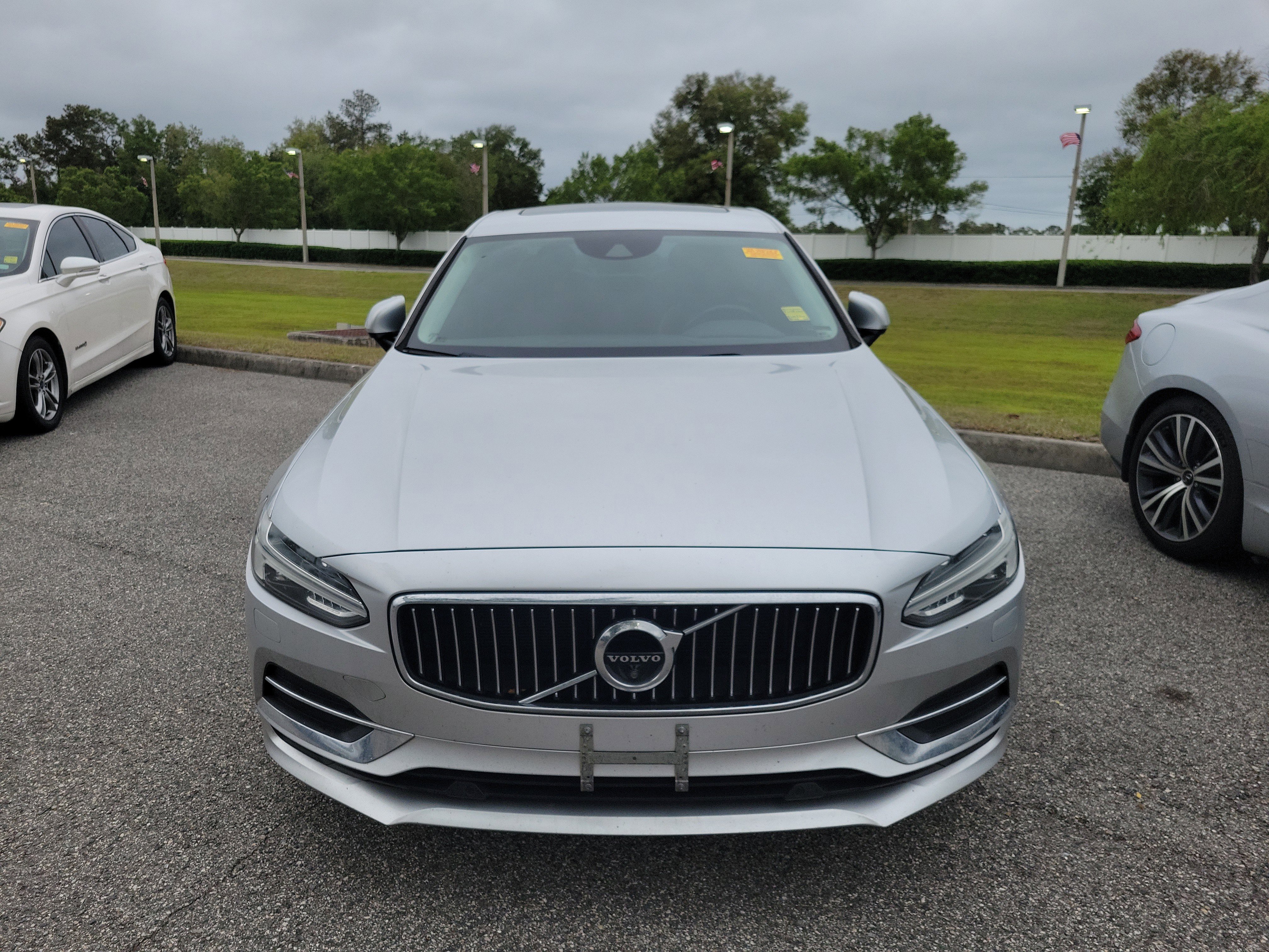Used 2018 Volvo S90 T6 Inscription AWD/4WD image 2