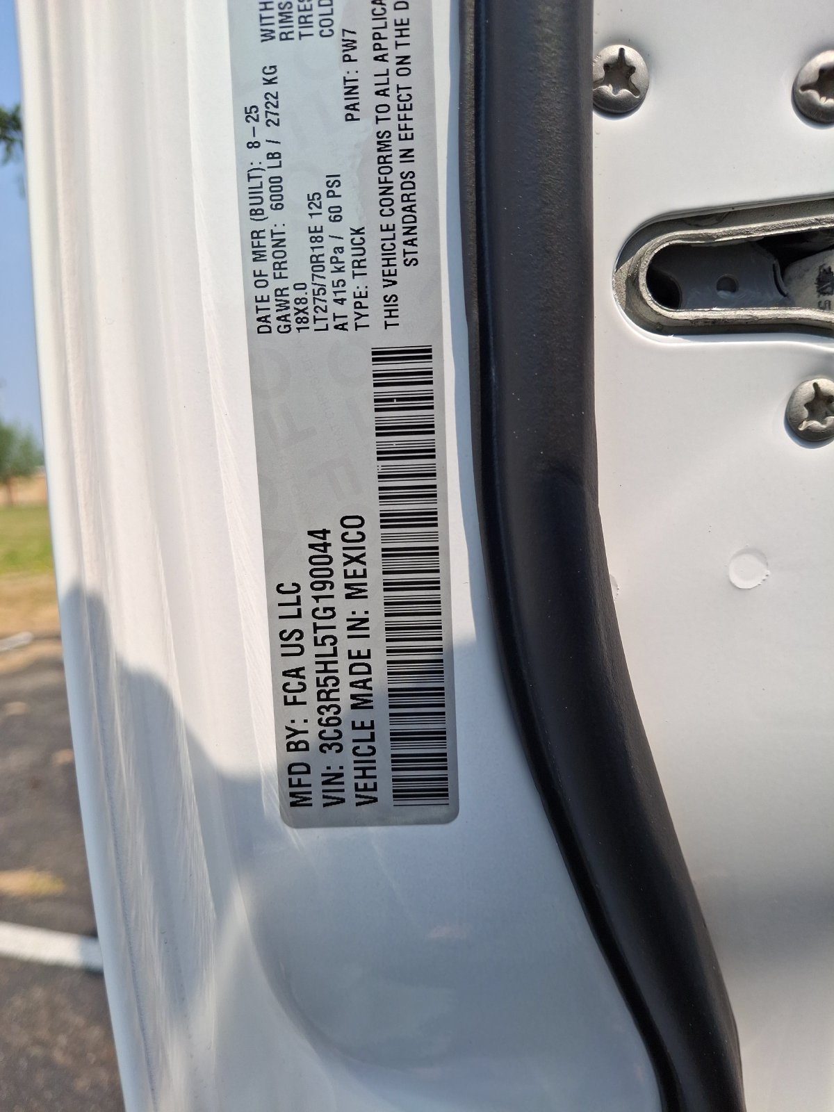 New 2026 RAM 2500 Tradesman AWD/4WD image 25