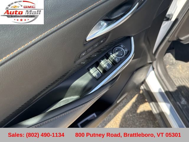 Used 2023 Cadillac XT4 Sport AWD/4WD image 13