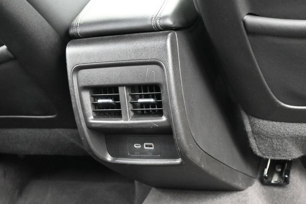 Used 2023 Cadillac XT4 Premium Luxury FWD image 41