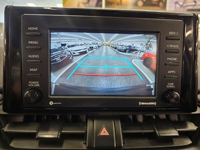 Used 2022 Toyota RAV4 XLE image 17
