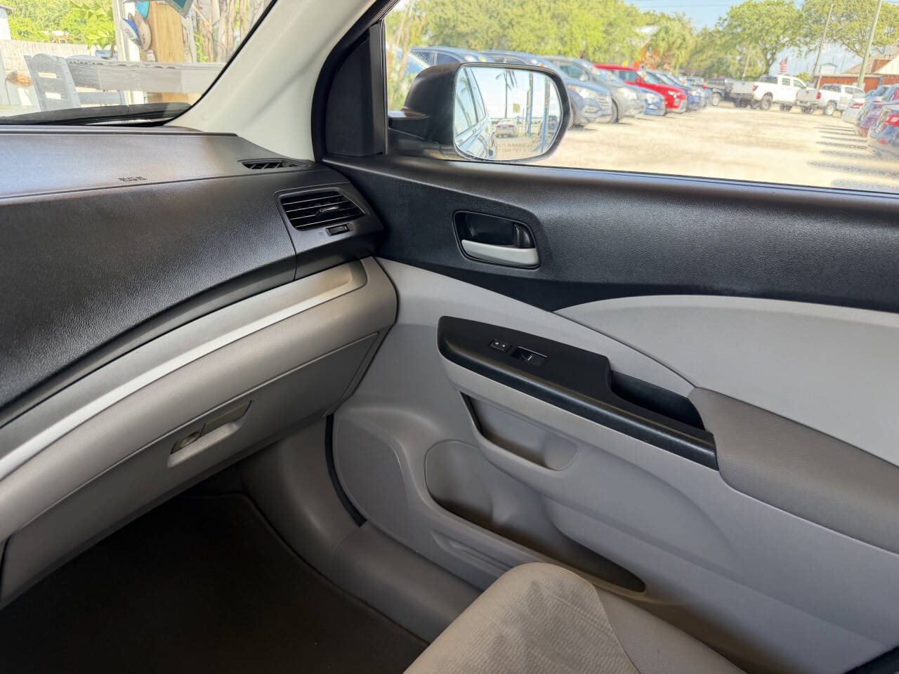 Used 2014 Honda CR-V LX image 12