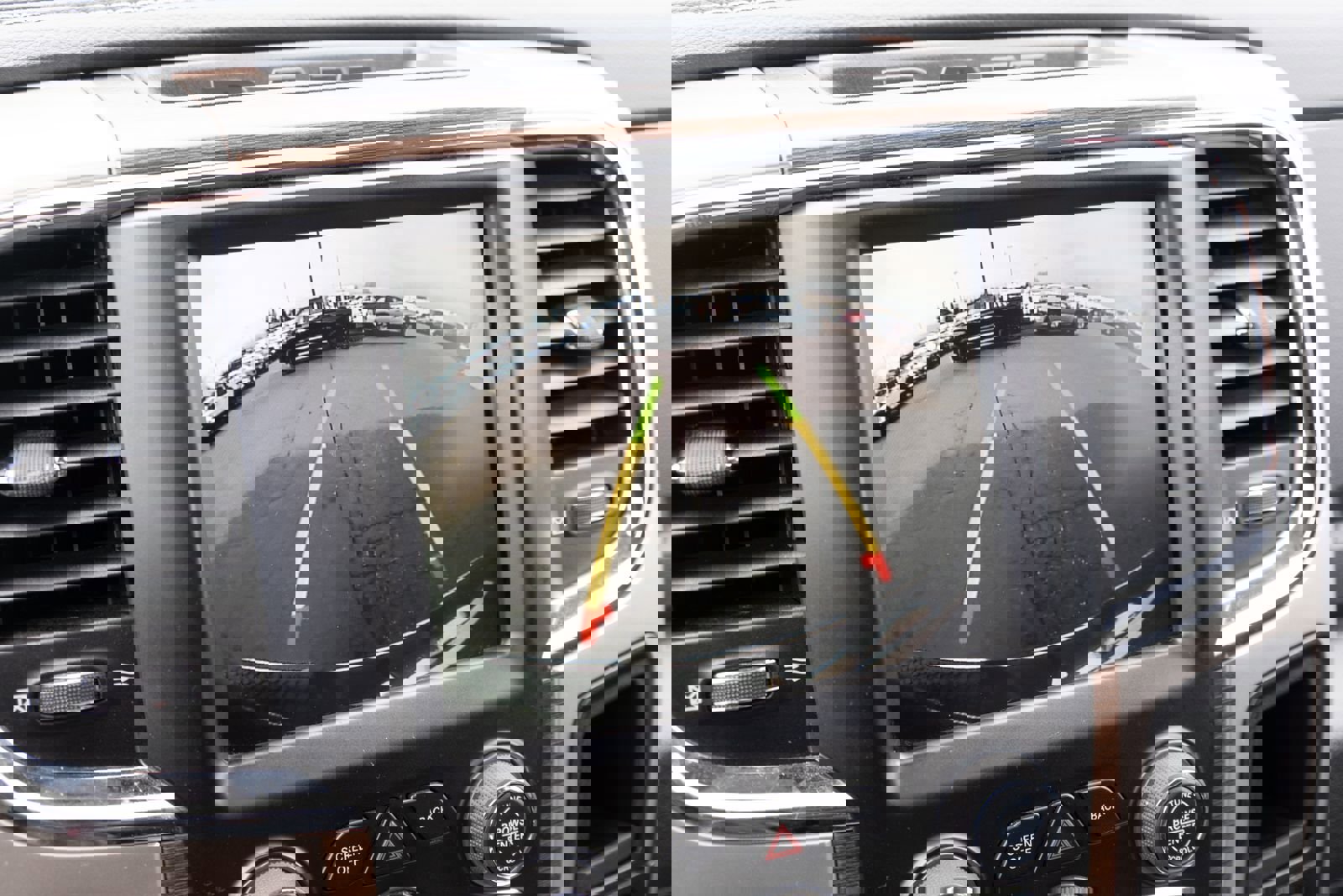 Used 2015 RAM 1500 Laramie w/ Convenience Group AWD/4WD image 6