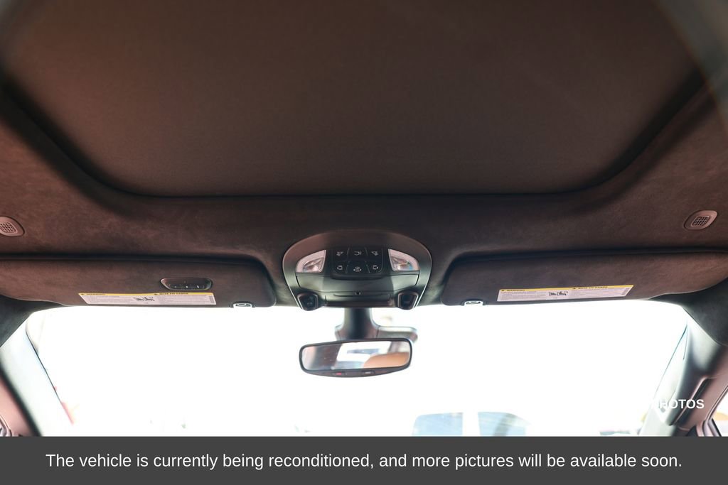 Used 2023 Chrysler Pacifica Pinnacle image 32