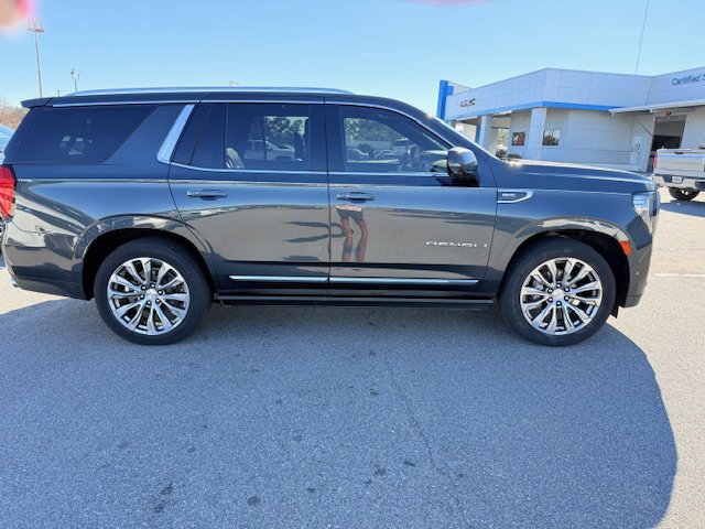 Used 2021 GMC Yukon Denali w/ Denali Ultimate Package RWD image 5