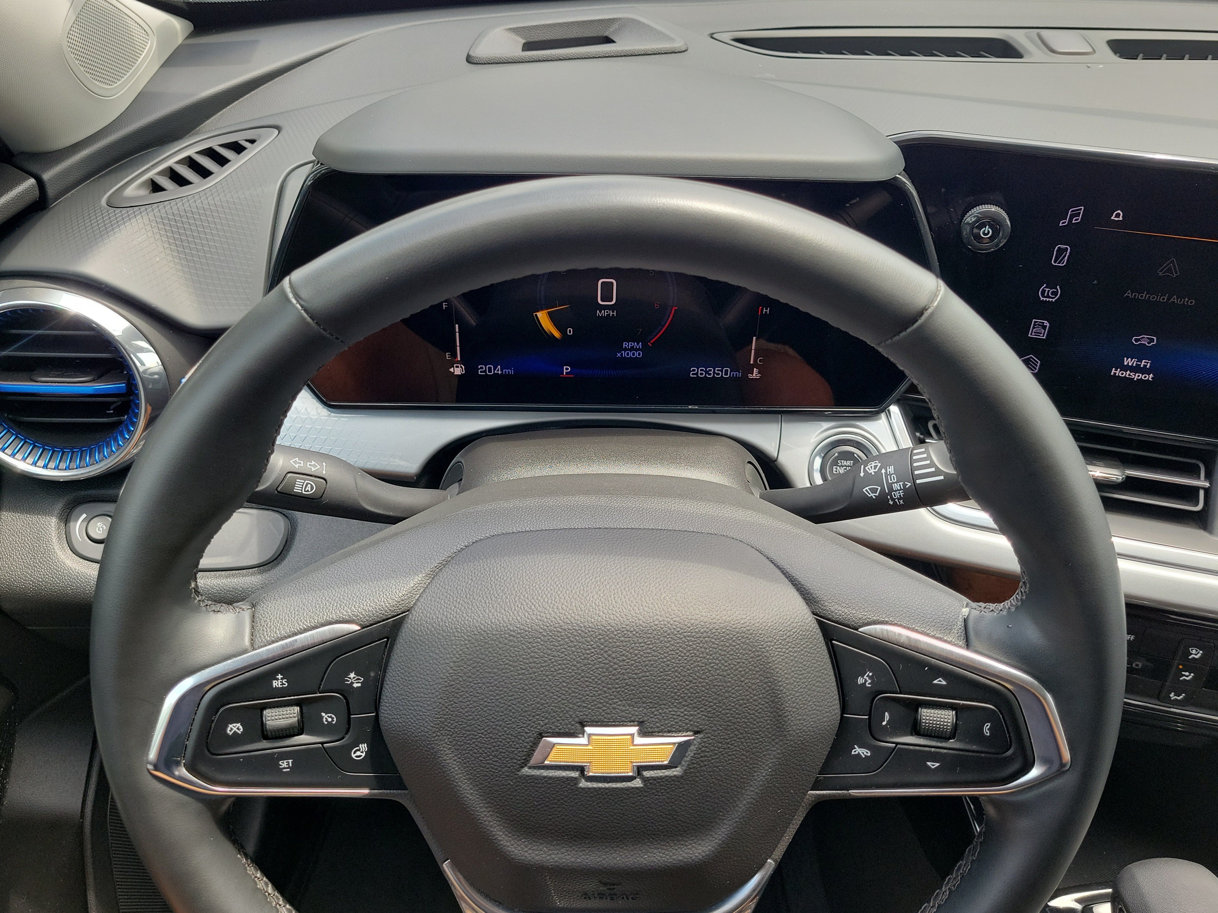 Used 2024 Chevrolet Trax LT w/ Driver Confidence Package FWD image 22