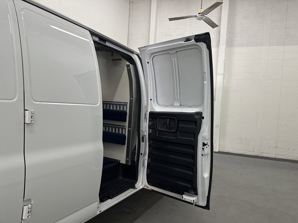 Used 2020 Chevrolet Express 2500 image 44