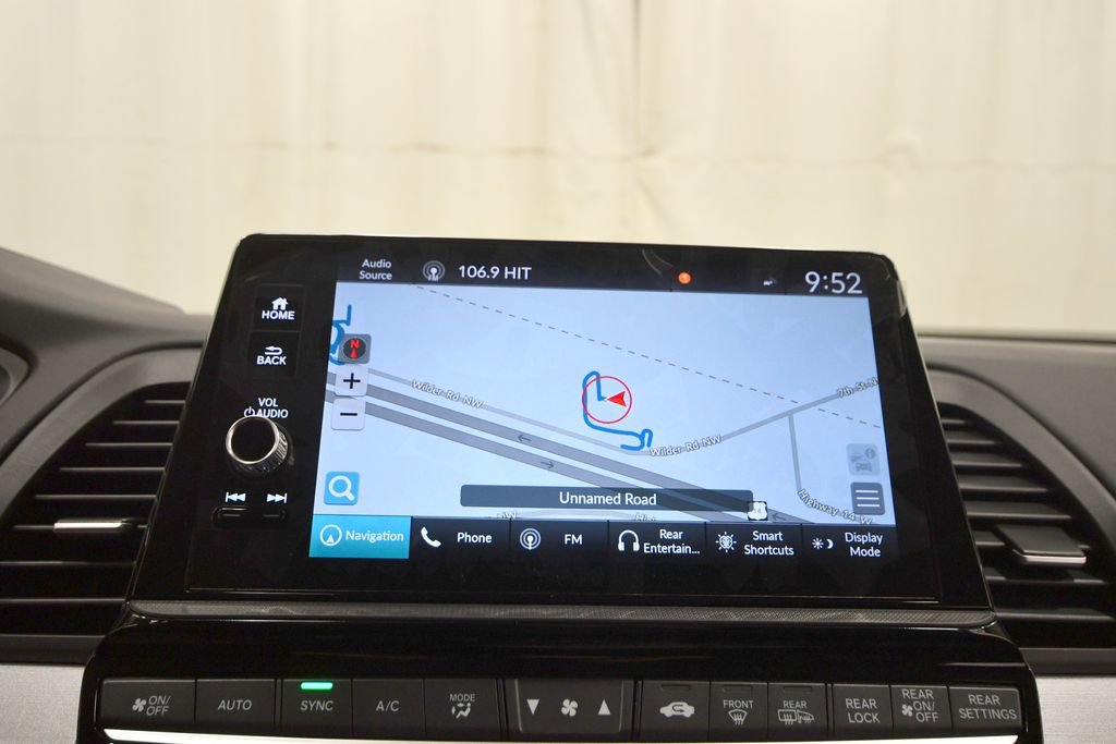 New 2026 Honda Odyssey Touring image 23