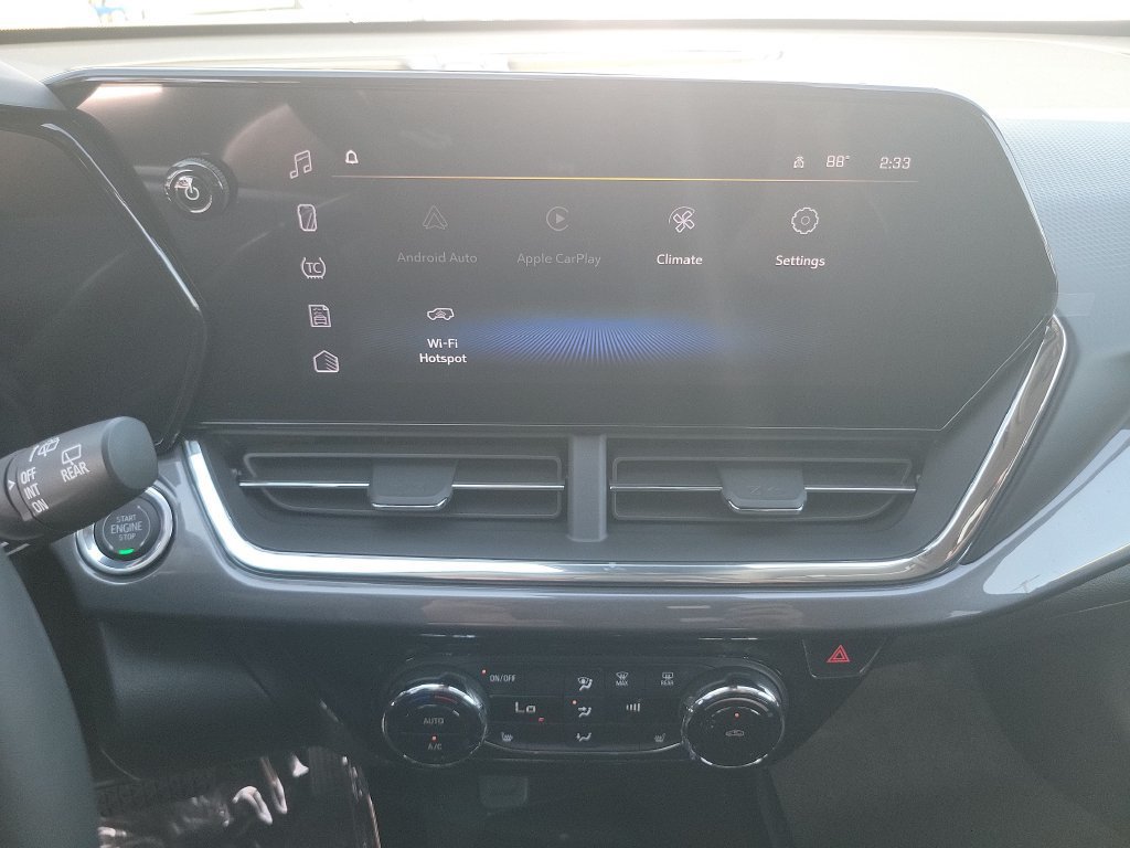 New 2026 Chevrolet Trax ACTIV w/ Driver Confidence Package FWD image 8