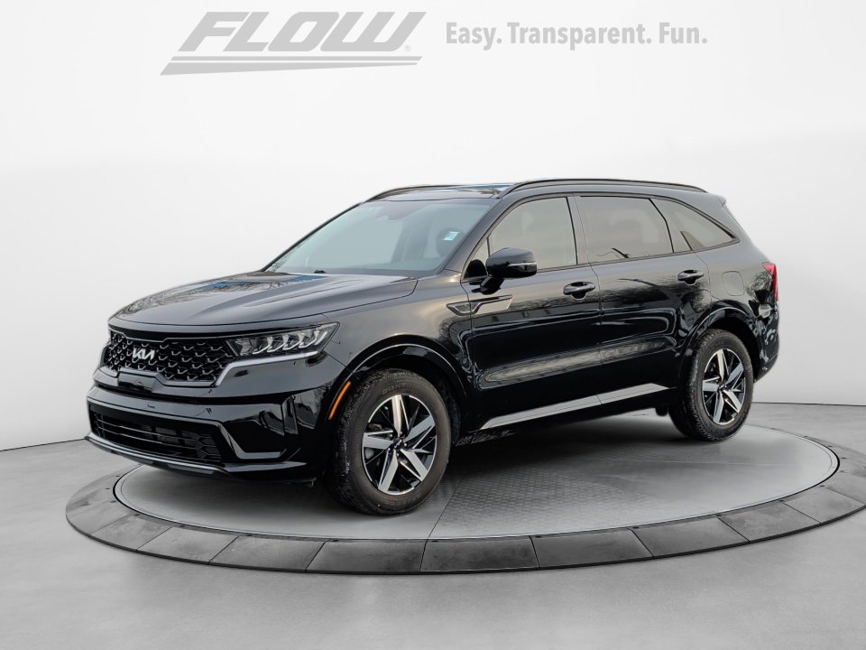 Used 2023 Kia Sorento S w/ Panoramic Sunroof Package image 4