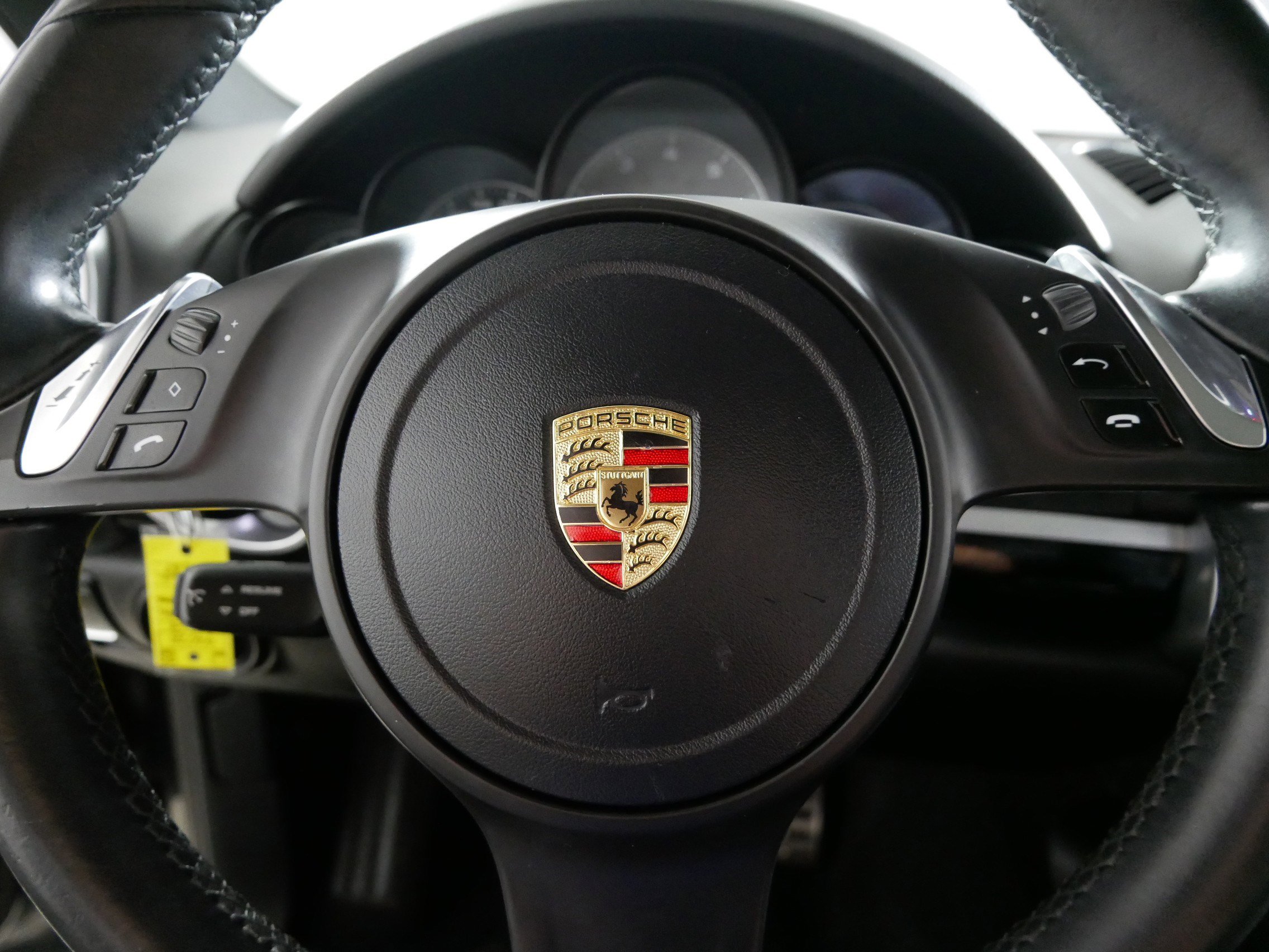 Used 2013 Porsche Cayenne S image 25