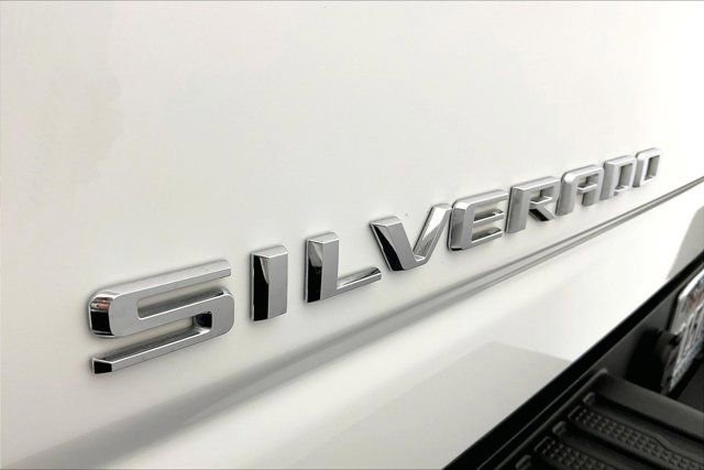 Used 2023 Chevrolet Silverado 2500 LT w/ Convenience Package image 31